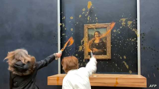فيديو.. إلقاء حساء على لوحة الموناليزا الشهيرة في باريس