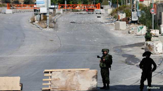 القوات الإسرائيلية تداهم مخيم الفارعة بالضفة الغربية