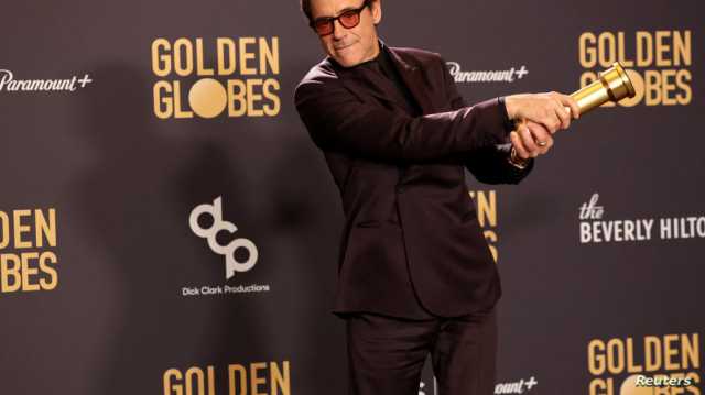 أوبنهايمر يحصد 5 جوائز في غولدن غلوب
