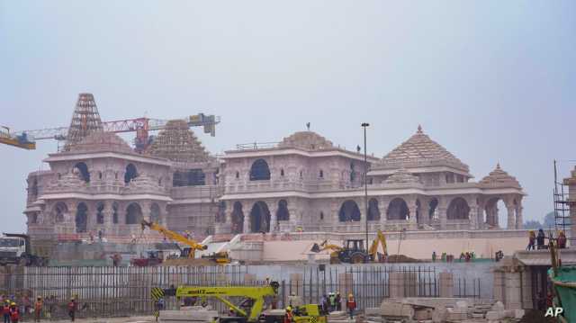 معبد على أنقاض مسجد يعزز نفوذ مودي في الهند