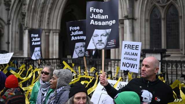 بايدن يدرس طلبا أستراليا لإسقاط التهم ضد جوليان أسانج