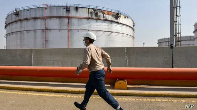 كيف تسبب النفط في تعثر الاقتصاد السعودي؟