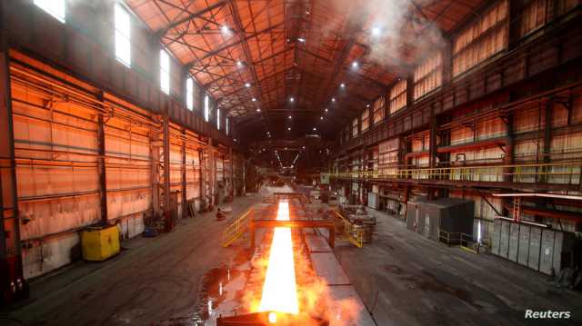 فيديو.. حريق في مصنع روسي للصلب ناجم عن مسيرة