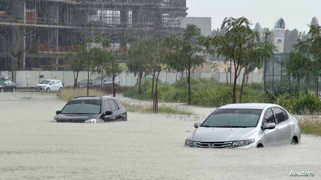 فوضى في دبي غداة تساقط أمطار قياسية