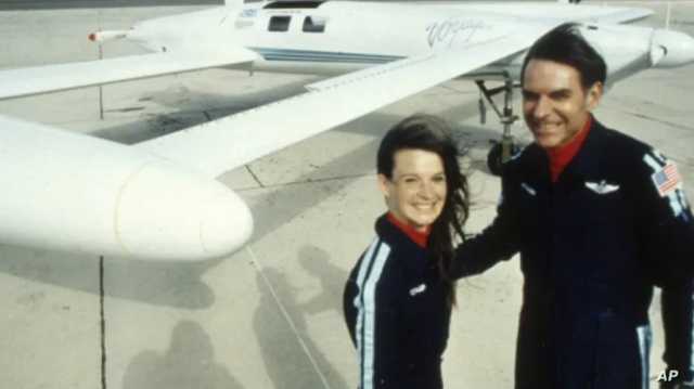 الطيار الأميركي التاريخي.. وفاة قائد أول رحلة جوية حول العالم بلا توقف