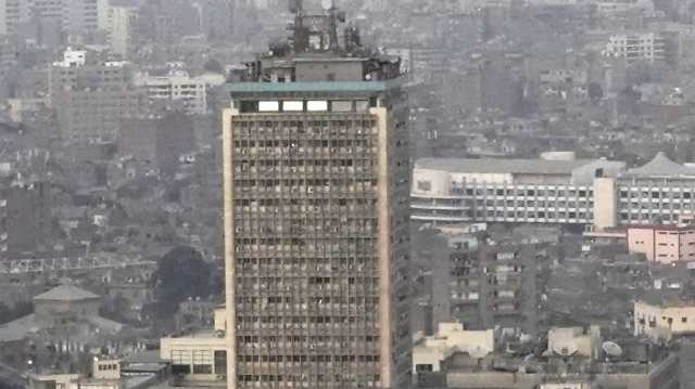 سقوط موظف من مبنى الإذاعة والتلفزيون بمصر.. وتعليق رسمي على مزاعم الانتحار