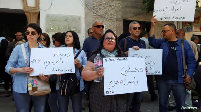 بموجب المرسوم 54.. من هما الإعلاميان اللذان حكم عليهما بالسجن في تونس؟