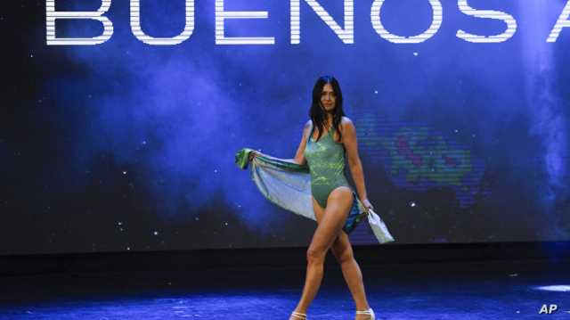 في سن الستين وتحصد جائزة بارزة بمسابقة ملكة جمال الأرجنتين