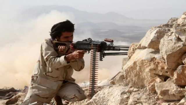 اندلاع معارك في معقل زعيم المليشيات الحوثية وإعلان عسكري للجيش