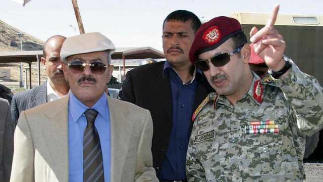 أول رد قوي للعميد طارق صالح على تجديد العقوبات ضد الرئيس ‘‘صالح’’ ونجله أحمد علي