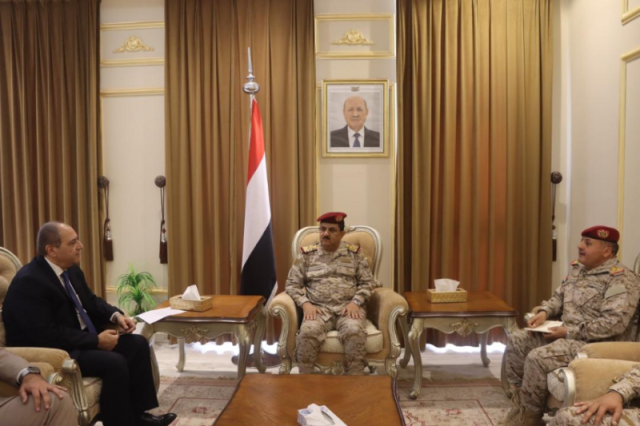 تحرك عسكري يمني مصري بعد حوادث اختطاف السفن وتهديد باب المندب وقناة السويس
