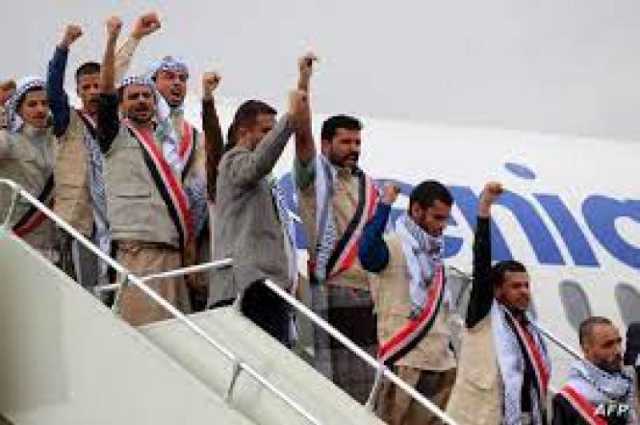 ”الحوثيون يعرقلون الإفراج عن الأسرى ومسؤول حكومي يعلق