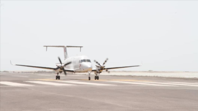 جماعة الحوثي تمنع هبوط طائرة في مطار المخا كانت تقل دفعة من اليمنيين العالقين بالسودان