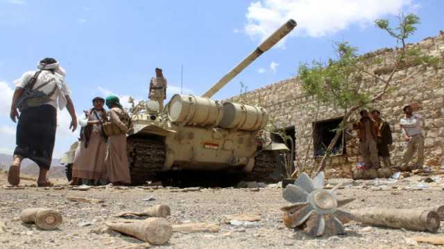 ”طبول الحرب تقرع من جديد وبلا هوادة ” تصاعد التوتر بين الحكومة الشرعية والحوثيين في اليمن وتهديدات بعودة الحرب