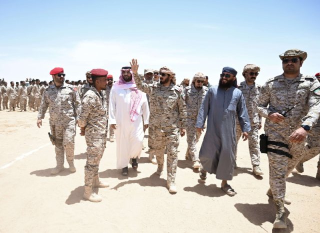 ”الأمان في أحضان الوطن: قوات درع الوطن تتلألأ في سماء العبر”