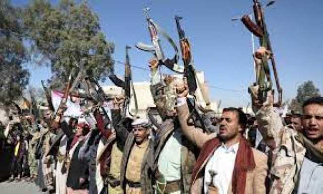 ”المحايدون قد يهددون النظام الجمهوري في اليمن أكثر من الحوثيين!”..كاتب صحفي يحذر من الحياد مع الحوثيين
