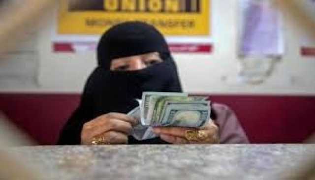 انهيار جنوني.. تسعيرة جديدة للريال اليمني مقابل العملات الأجنبية