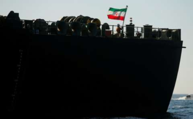 اختفاء سفينة ”إيرانية” في خليج عدن والسبب مفاجئ!