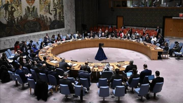 أخطر ما ورد في قرار مجلس الأمن الأخير.. ومحلل سياسي يتوقع تحالف الصين وروسيا مع الحوثيين!!
