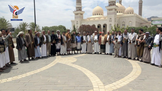 ”المقدشي” ينشق عن الشرعية ويعود من مأرب إلى حضن الحوثي بصنعاء والبخيتي يستقبله ”شاهد”