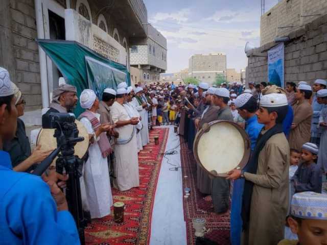 صور تكشف الحقيقة: شبوة تحتفل بالمولد النبوي بطريقة غير مسبوقة