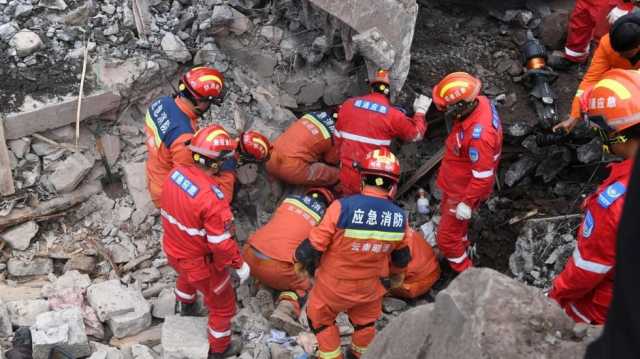 الصين.. 20 قتيلا في انهيارات أرضية عقب زلزال ضرب إقليم شينجيانج