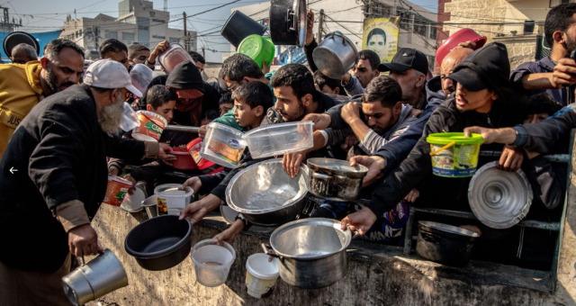 الاتحاد الأوروبي: سكان غزة بالكامل يعانون الجوع