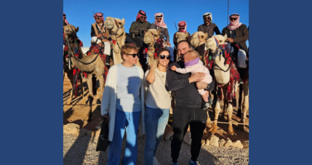 سياح روس وأتراك يبدون إعجابهم بمهرجان الملك عبدالعزيز للإبل في نسخته الثامنة
