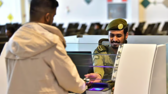 «الجوازات» توضح شرط السفر بالهوية الوطنية لدول الخليج