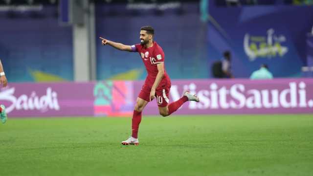 قائد قطر يسجل هدفًا خرافيًا في شباك الصين بـ كأس أسيا 2023.. فيديو