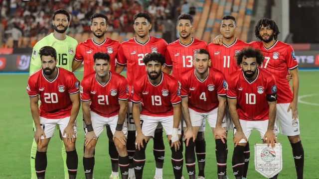 أسطورة الجزائر يتوقع تتويج منتخب مصر بـ أمم أفريقيا