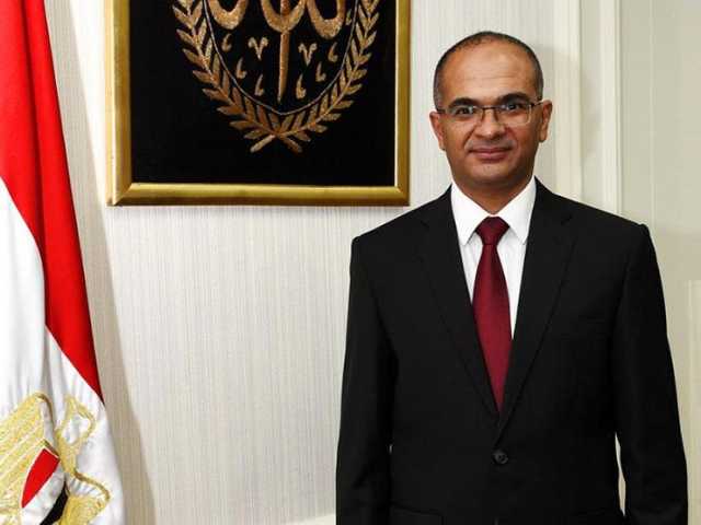 نائب وزير الإسكان يتابع منظومة مياه الشرب بالقاهرة الجديدة والمشروعات الجارية