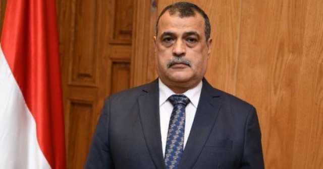 وزير الدولة للإنتاج الحربي يتفقد شركة حلوان للأجهزة المعدنية