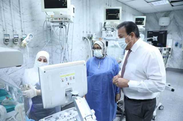 وزير الصحة يُجري زيارة مفاجئة إلى مستشفى الجلاء للولادة