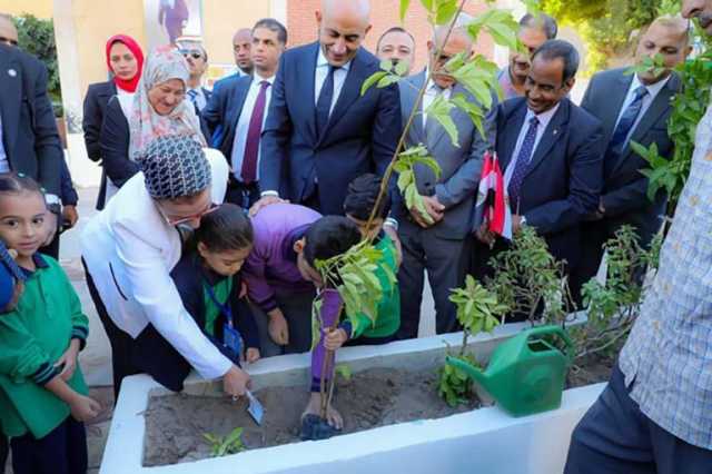 وزيرا البيئة والتربية يطلقان المرحلة الأولى من مبادرة تشجير وفصل المخلفات من المنبع