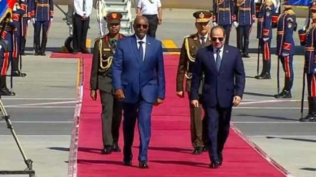 مباحثات مشتركة.. مراسم استقبال رسمية لرئيس مجلس السيادة السوداني بقصر الاتحادية‎