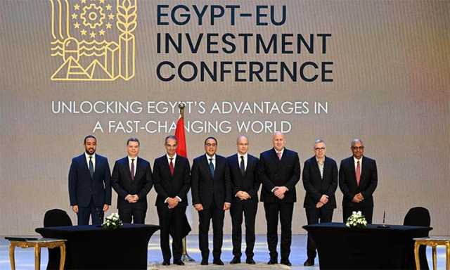 مدبولي يشهد توقيع اتفاقيتين بين المصرية للاتصالات وميدوسا الأوروبية