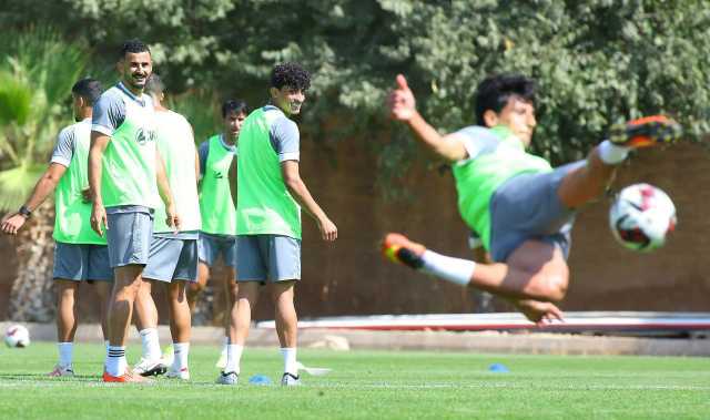 المنتخب العراقي يختتم تدريباته قبل مواجهة نظيره القطري غداً