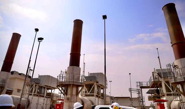 وزير النفط: رفع الطاقة الانتاجية لحقل السيبة الغازي في البصرة من 60 الى 100 مقمق