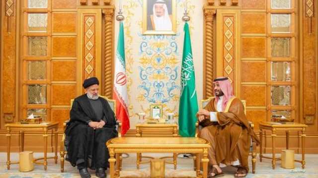 أول لقاء لرئيس إيراني مع مسؤول سعودي في الرياض منذ 11 عاماً