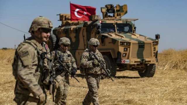الجيش التركي يعلن تدمير 15 هدفاً عمالياً شمالي سوريا