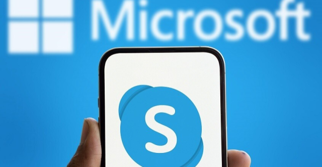 تطبيق Skype يواجه الإيقاف إلى الأبد