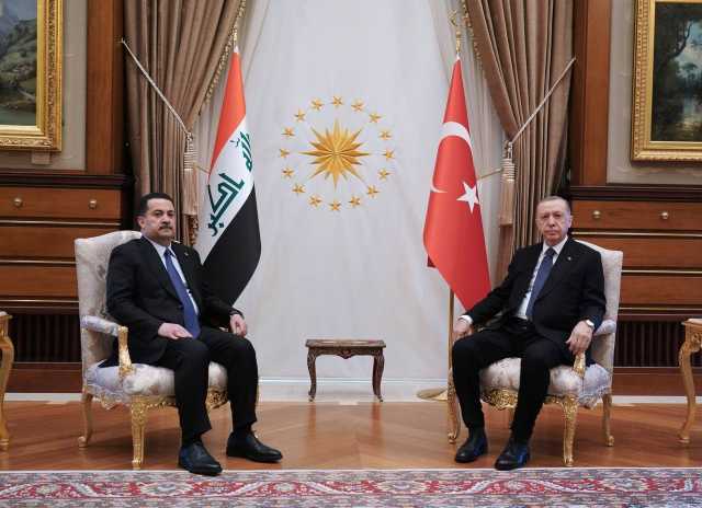 خبراء اقتصاديون ينتقدون زيارات المسؤولين الأتراك: يعاملون العراق وكأنه تحت وصاية أنقرة