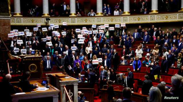 البرلمان الفرنسي يقرُّ مشروع قانون ضد الهجرة