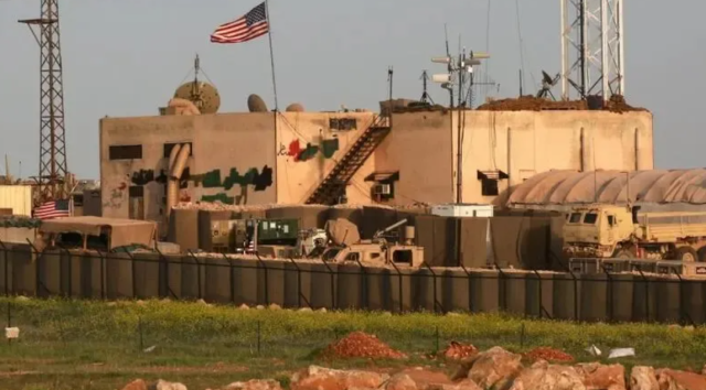 الفصائل العراقية تعلن استهداف قاعدة أمريكية بـمسيرة في سوريا