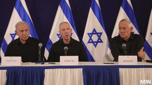 المعسكر الرسمي يمتنع عن المشاركة في جلسة الحكومة الإسرائيلية بسبب خلافات داخلية