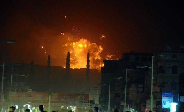 سماع دوي انفجار كبير في الحديدة اليمنية