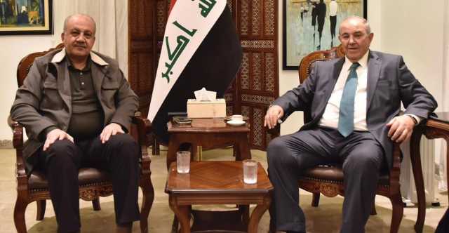 علاوي يبحث مع وزير الدفاع معالجة التجاوزات على السيادة وتزويد العراق بمنظومات دفاع جوي