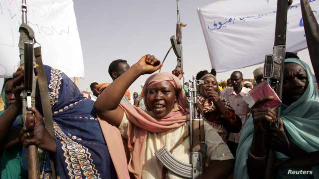 نساء السودان يدخلن معسكرات التدريب لرفع السلاح ضد انتهاكات الرد السريع