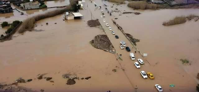 صلاح الدين.. السيول تتسبب بخروج جسر ام الشبابيط عن الخدمة